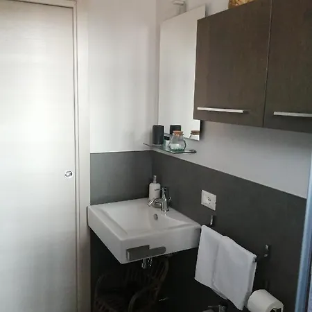 Stanze Ildesco بيت ضيافة بيرغامو