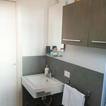 Stanze Ildesco بيت ضيافة